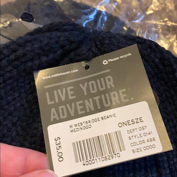 Eddie Bauer Polka Dot Beanie- Dark Blue- NWT - Picture 6 of 6